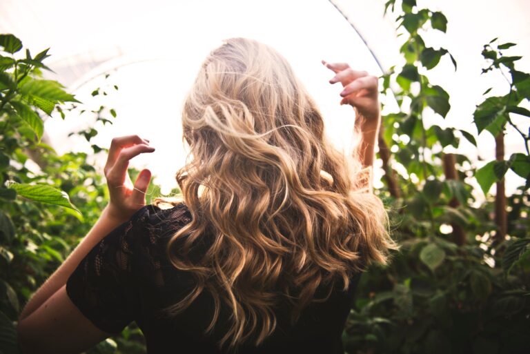 5 Top Hair Tips For Transgender Women: An MTF Hair Guide